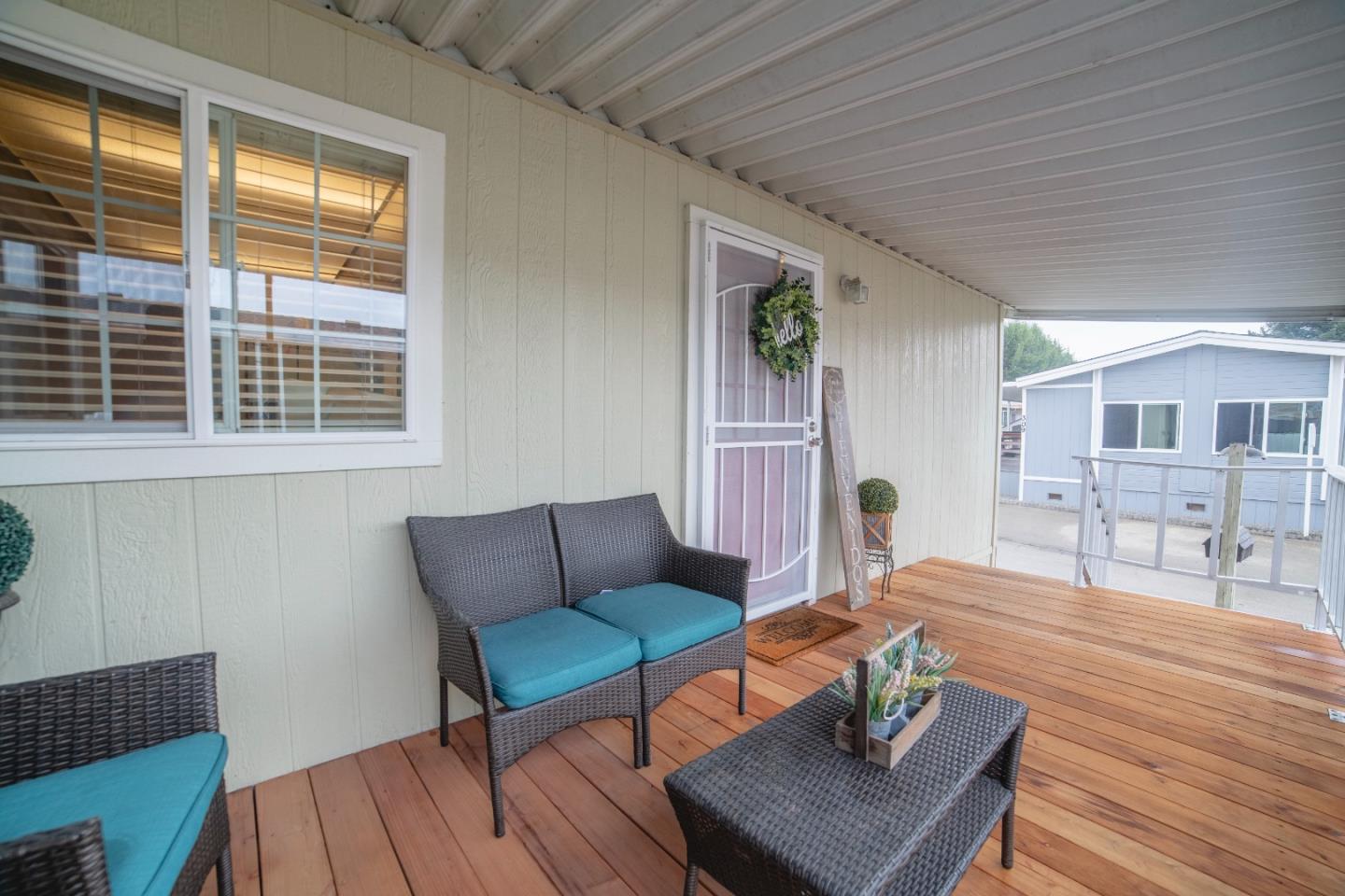 Detail Gallery Image 8 of 34 For 49 Blanca Ln #310,  Watsonville,  CA 95076 - 3 Beds | 2 Baths