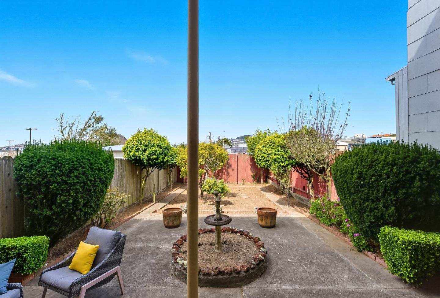 Detail Gallery Image 19 of 59 For 72 Prague St, San Francisco,  CA 94112 - 3 Beds | 2 Baths