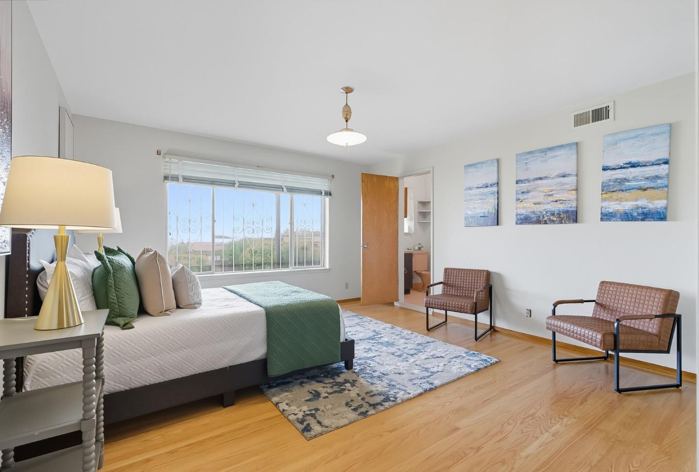 Detail Gallery Image 9 of 59 For 72 Prague St, San Francisco,  CA 94112 - 3 Beds | 2 Baths