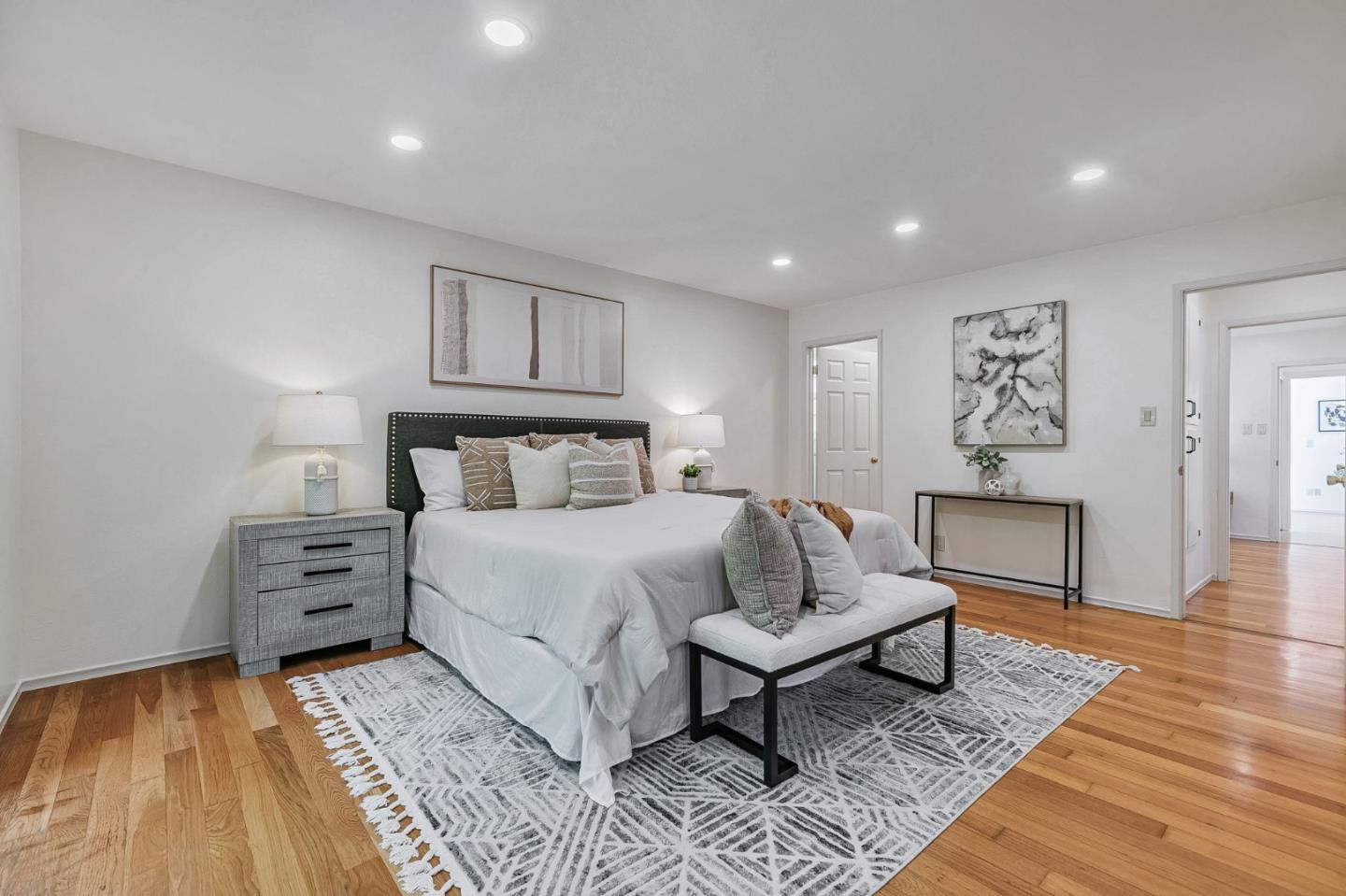 Detail Gallery Image 13 of 25 For 2845 via Carmen, San Jose,  CA 95124 - 4 Beds | 3 Baths