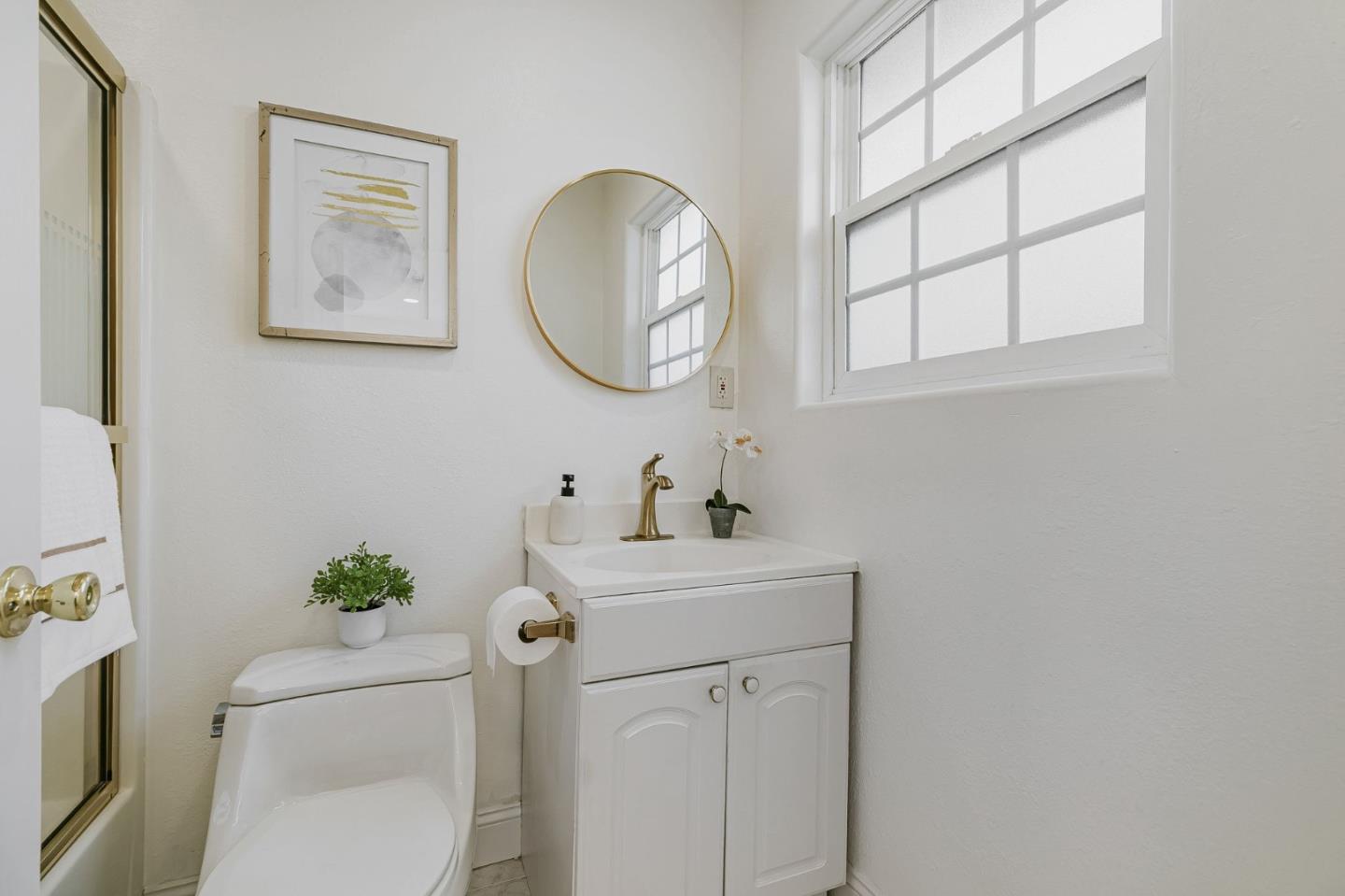 Detail Gallery Image 17 of 25 For 2845 via Carmen, San Jose,  CA 95124 - 4 Beds | 3 Baths