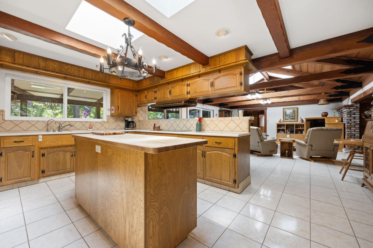 Detail Gallery Image 25 of 79 For 19405 Bainter Ave, Saratoga,  CA 95070 - 5 Beds | 5 Baths