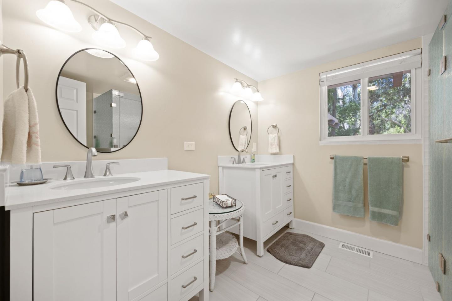 Detail Gallery Image 34 of 79 For 19405 Bainter Ave, Saratoga,  CA 95070 - 5 Beds | 5 Baths