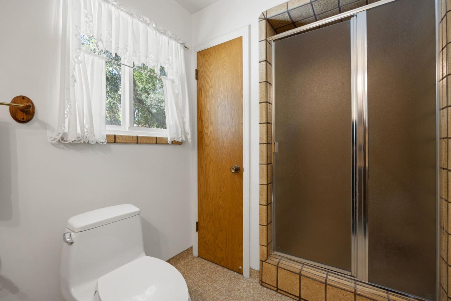 Detail Gallery Image 46 of 79 For 19405 Bainter Ave, Saratoga,  CA 95070 - 5 Beds | 5 Baths