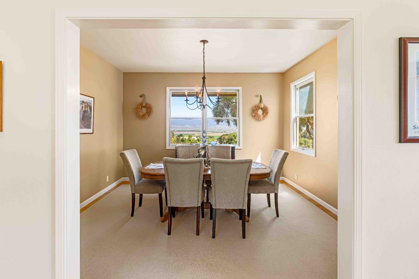 Detail Gallery Image 11 of 41 For 846 River Rd, Salinas,  CA 93908 - 3 Beds | 2/1 Baths