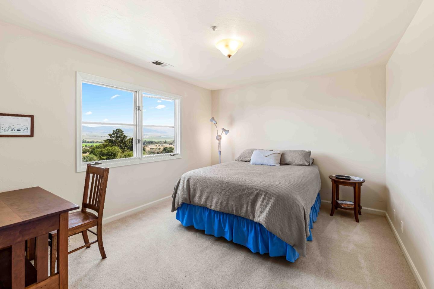 Detail Gallery Image 17 of 41 For 846 River Rd, Salinas,  CA 93908 - 3 Beds | 2/1 Baths