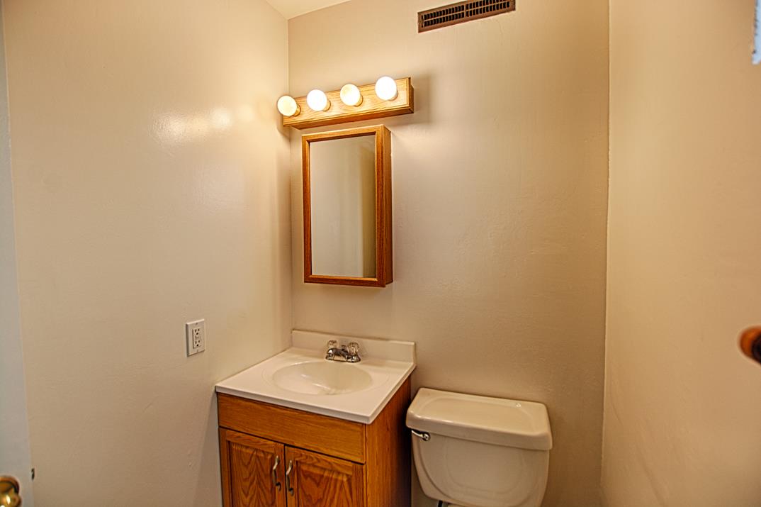 Detail Gallery Image 15 of 42 For 3510 Putter Dr, Soquel,  CA 95073 - 3 Beds | 2/1 Baths