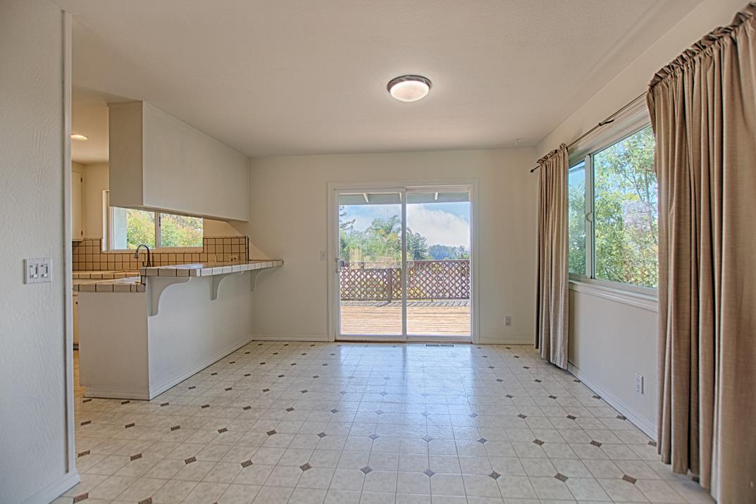 Detail Gallery Image 3 of 42 For 3510 Putter Dr, Soquel,  CA 95073 - 3 Beds | 2/1 Baths