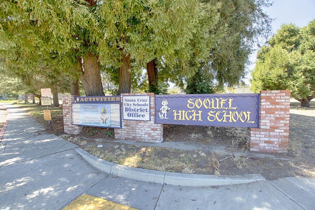 Detail Gallery Image 45 of 48 For 3510 Putter Dr, Soquel,  CA 95073 - 3 Beds | 2/1 Baths