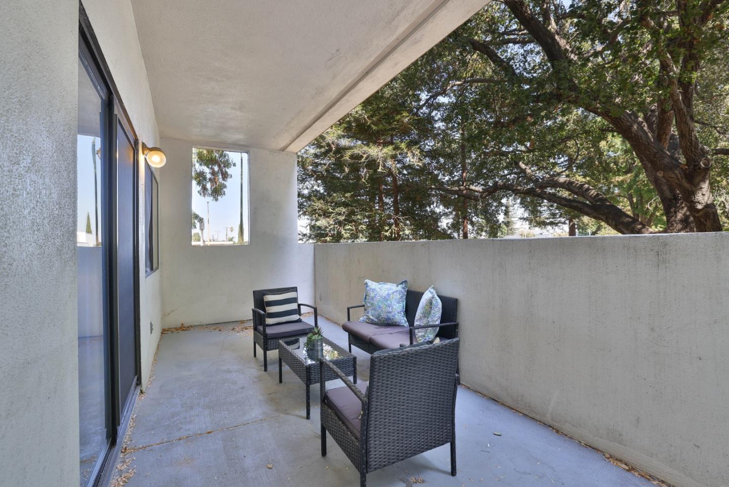 Detail Gallery Image 22 of 35 For 4691 Albany Cir #116,  San Jose,  CA 95129 - 2 Beds | 2 Baths