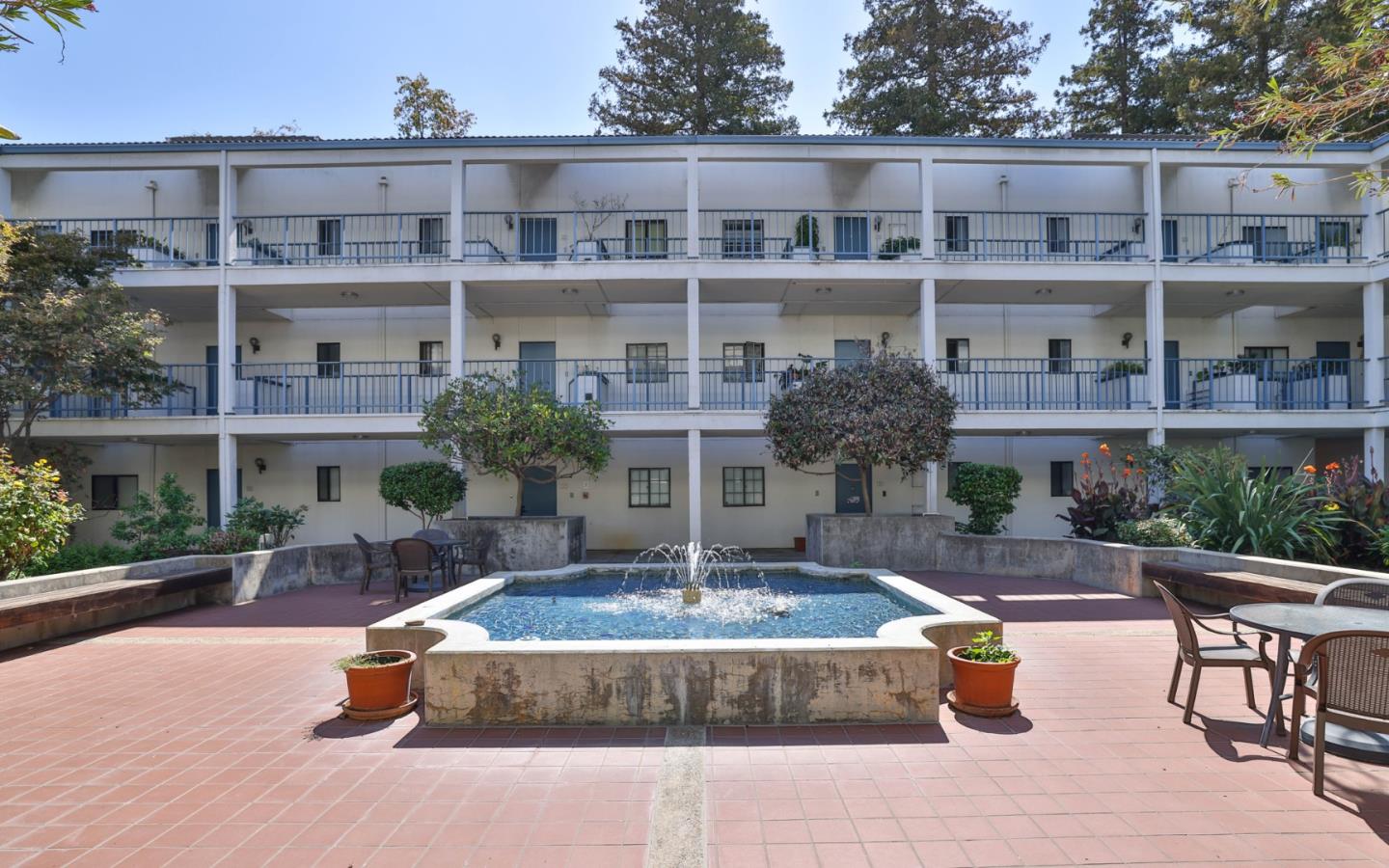 Detail Gallery Image 27 of 35 For 4691 Albany Cir #116,  San Jose,  CA 95129 - 2 Beds | 2 Baths