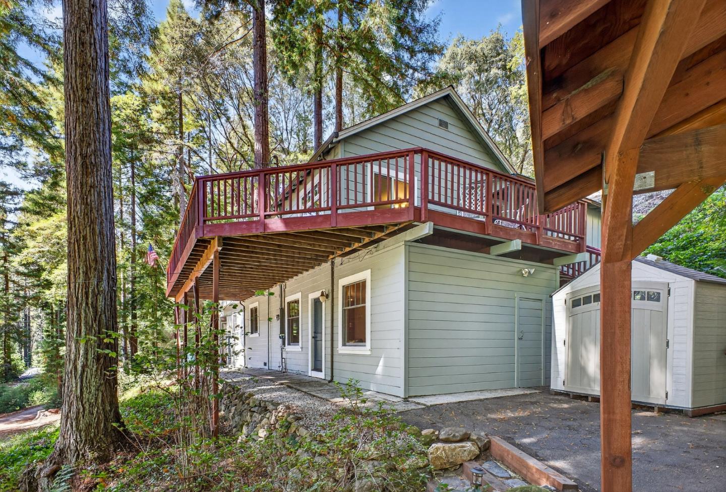 Detail Gallery Image 6 of 40 For 1480 Hillside Dr, Boulder Creek,  CA 95006 - 3 Beds | 2 Baths