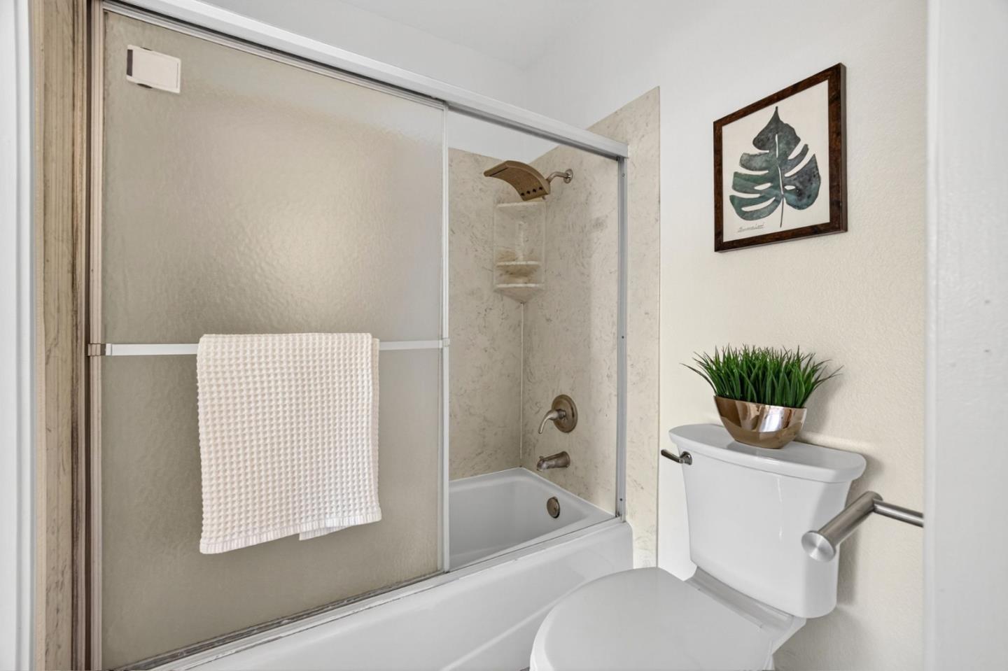 Detail Gallery Image 15 of 33 For 5506 Sean Cir #112,  San Jose,  CA 95123 - 2 Beds | 1 Baths