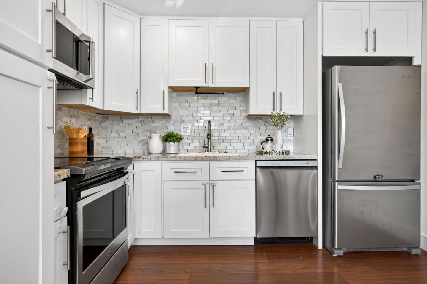 Detail Gallery Image 6 of 33 For 5506 Sean Cir #112,  San Jose,  CA 95123 - 2 Beds | 1 Baths