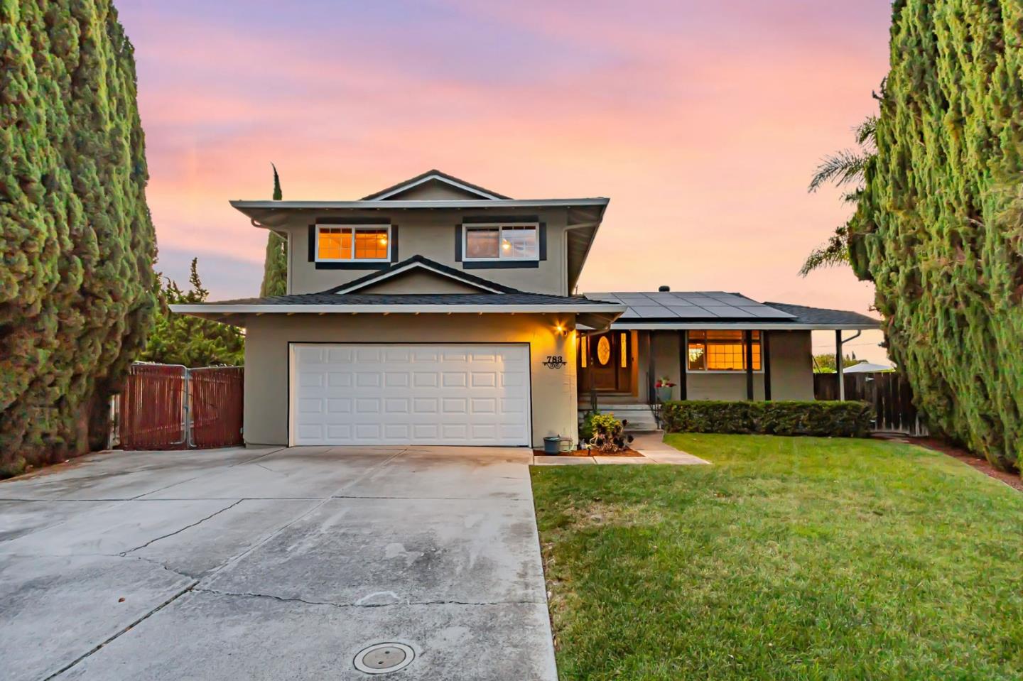 Detail Gallery Image 2 of 61 For 783 Vereda Ct, San Jose,  CA 95123 - 4 Beds | 2/1 Baths