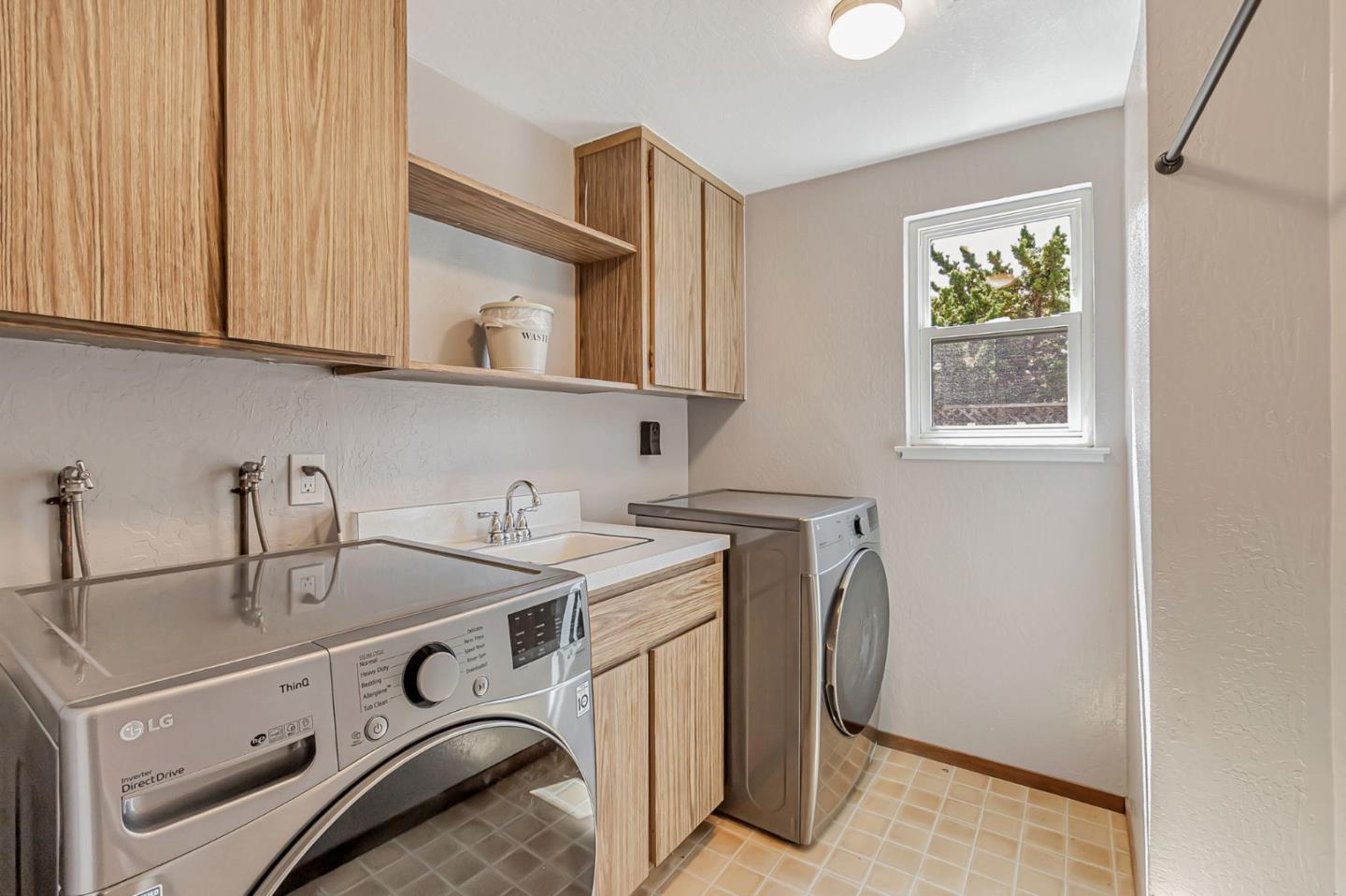 Detail Gallery Image 28 of 61 For 783 Vereda Ct, San Jose,  CA 95123 - 4 Beds | 2/1 Baths