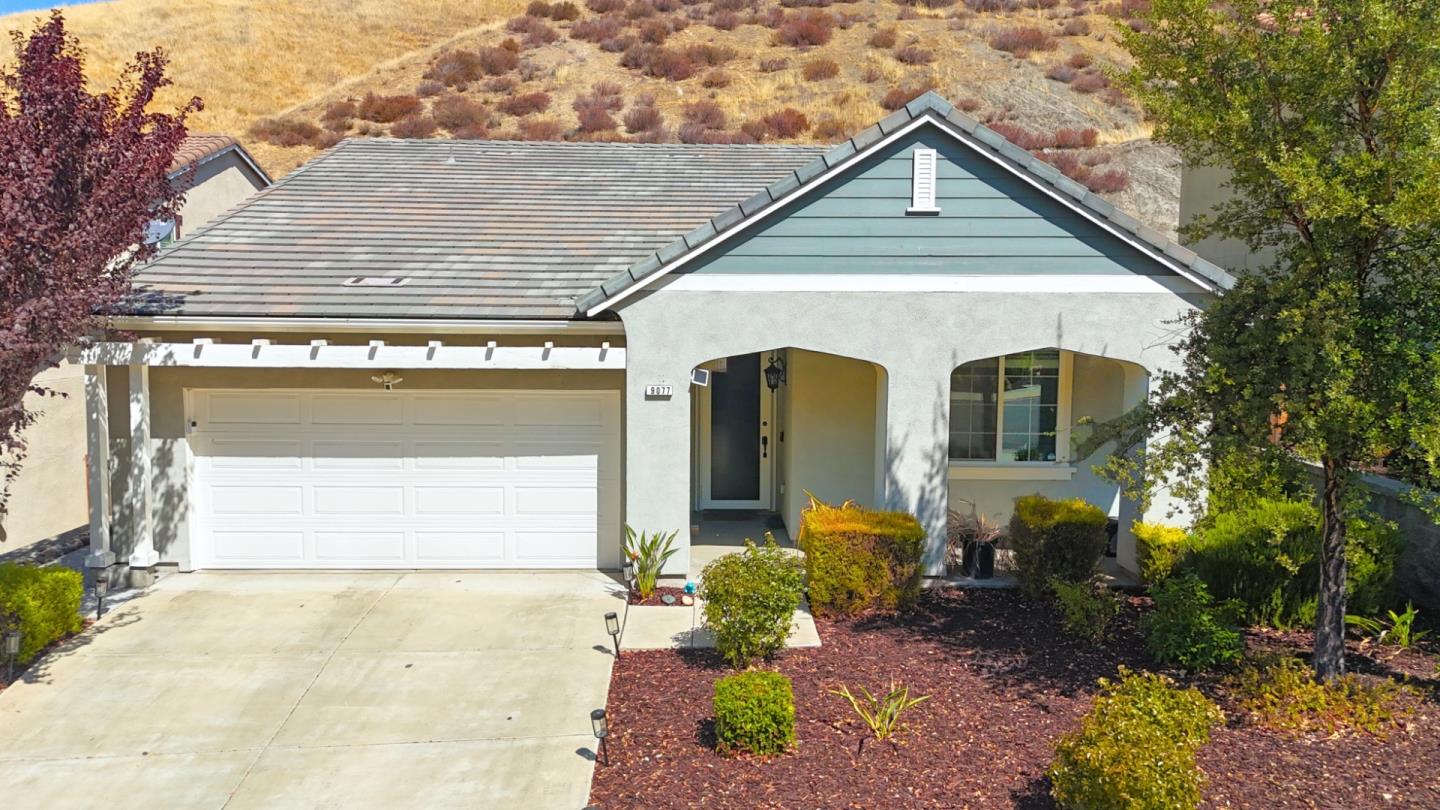 Detail Gallery Image 1 of 12 For Golf Canyon Dr, Patterson,  CA 95363 - 3 Beds | 2 Baths