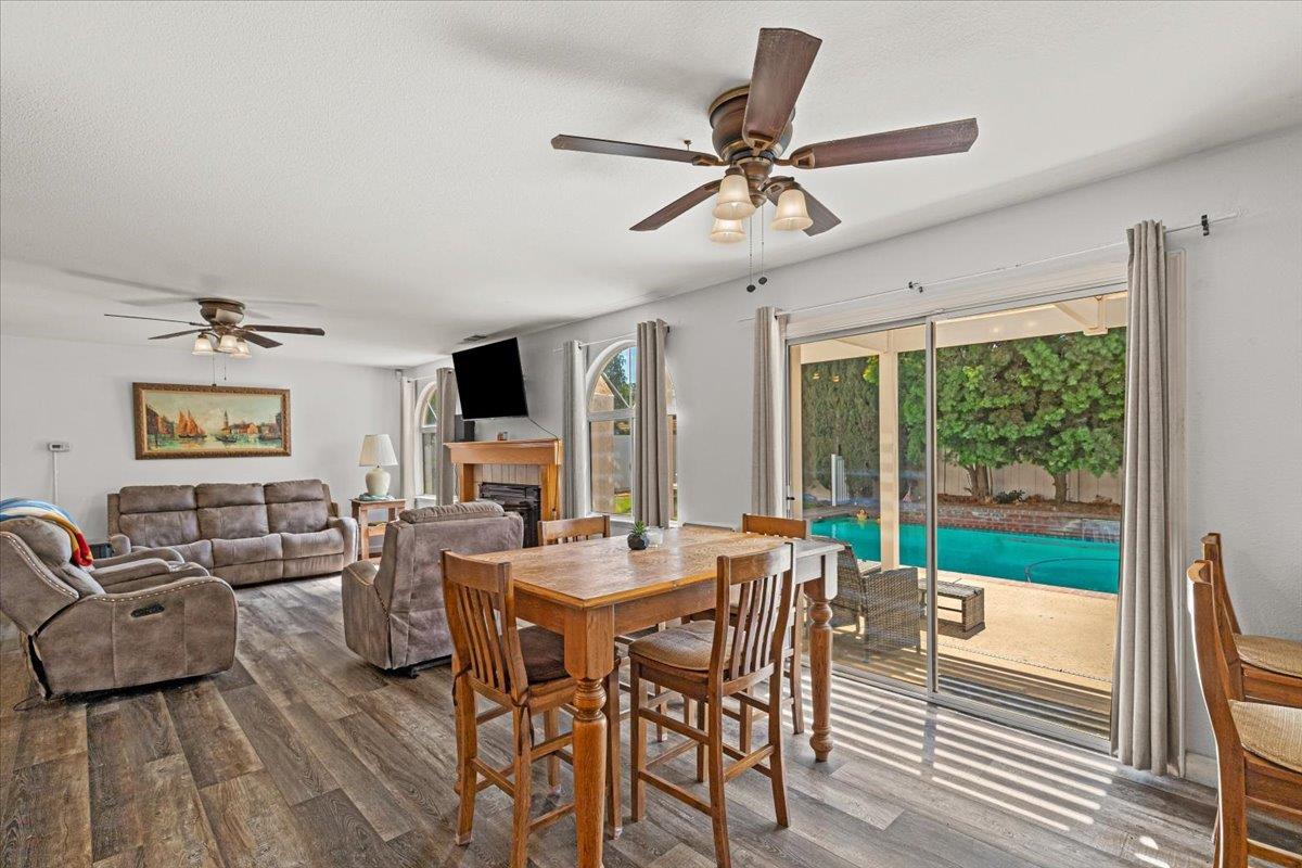 Detail Gallery Image 18 of 62 For 2295 Pontiac St, Oakdale,  CA 95361 - 4 Beds | 3 Baths