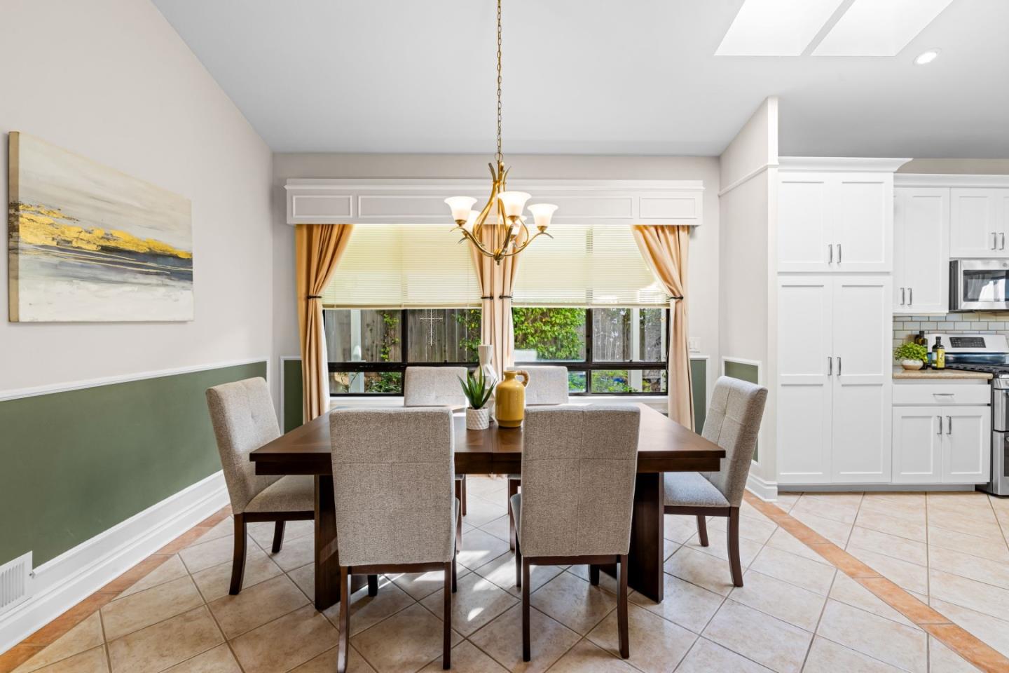Detail Gallery Image 13 of 99 For 9 Deer Stalker Path, Monterey,  CA 93940 - 4 Beds | 3 Baths