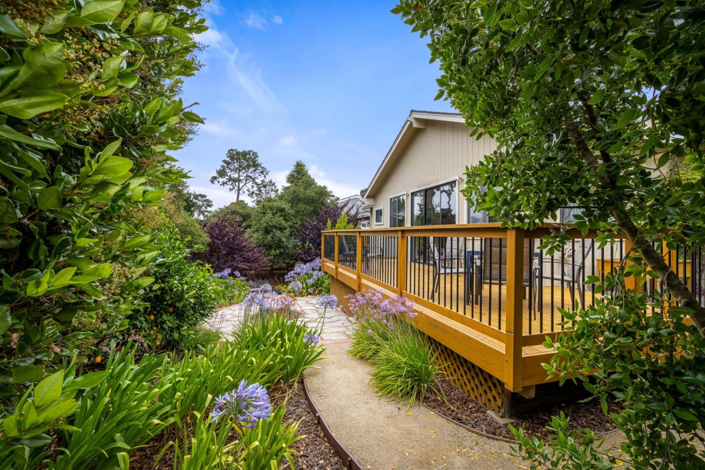 Detail Gallery Image 66 of 99 For 9 Deer Stalker Path, Monterey,  CA 93940 - 4 Beds | 3 Baths