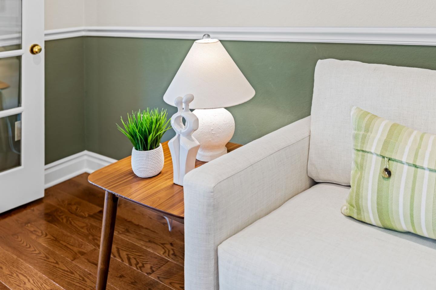 Detail Gallery Image 8 of 99 For 9 Deer Stalker Path, Monterey,  CA 93940 - 4 Beds | 3 Baths