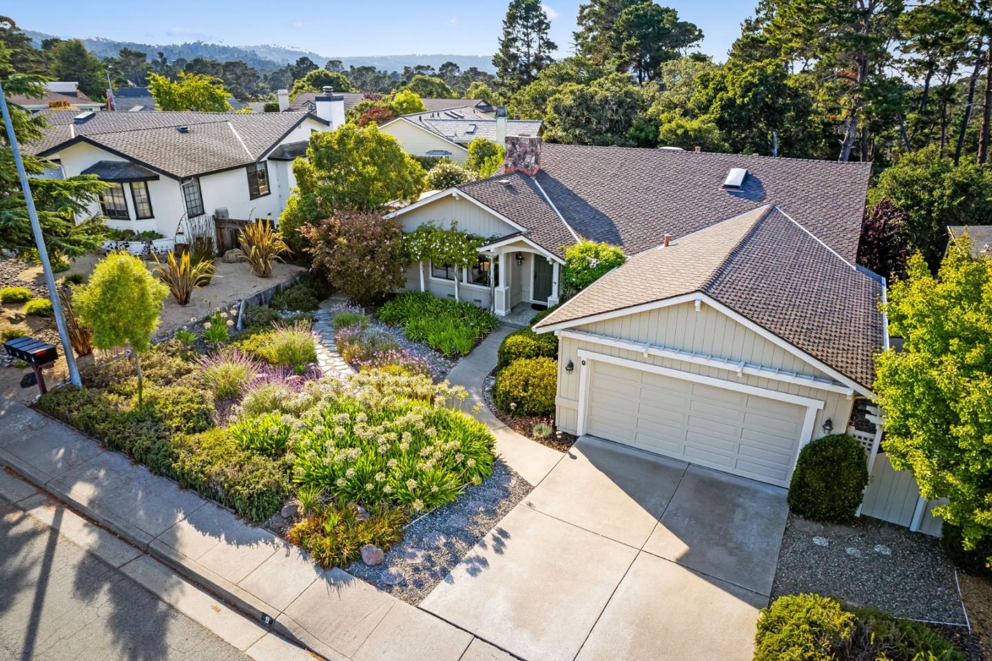 Detail Gallery Image 84 of 99 For 9 Deer Stalker Path, Monterey,  CA 93940 - 4 Beds | 3 Baths