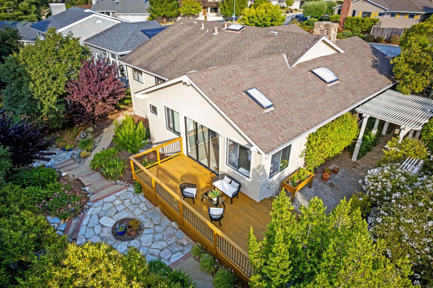 Detail Gallery Image 92 of 99 For 9 Deer Stalker Path, Monterey,  CA 93940 - 4 Beds | 3 Baths