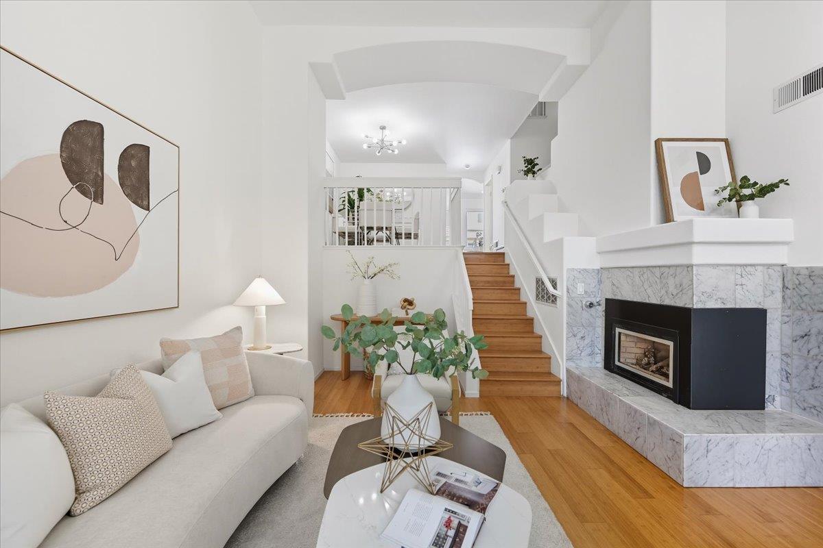 Detail Gallery Image 2 of 56 For 6004 Pisa Ter #119,  Fremont,  CA 94555 - 3 Beds | 2/1 Baths
