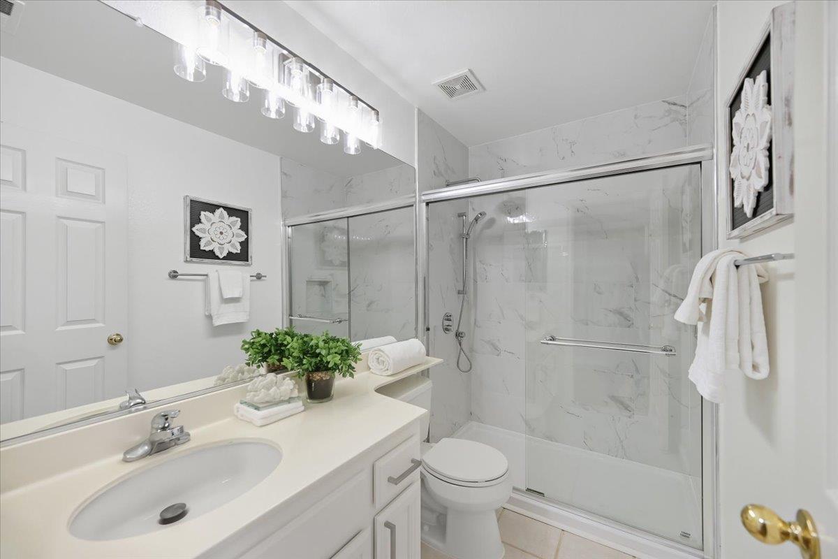 Detail Gallery Image 30 of 56 For 6004 Pisa Ter #119,  Fremont,  CA 94555 - 3 Beds | 2/1 Baths