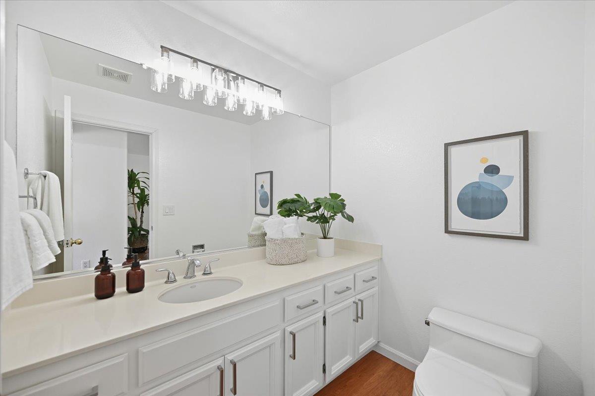 Detail Gallery Image 32 of 56 For 6004 Pisa Ter #119,  Fremont,  CA 94555 - 3 Beds | 2/1 Baths