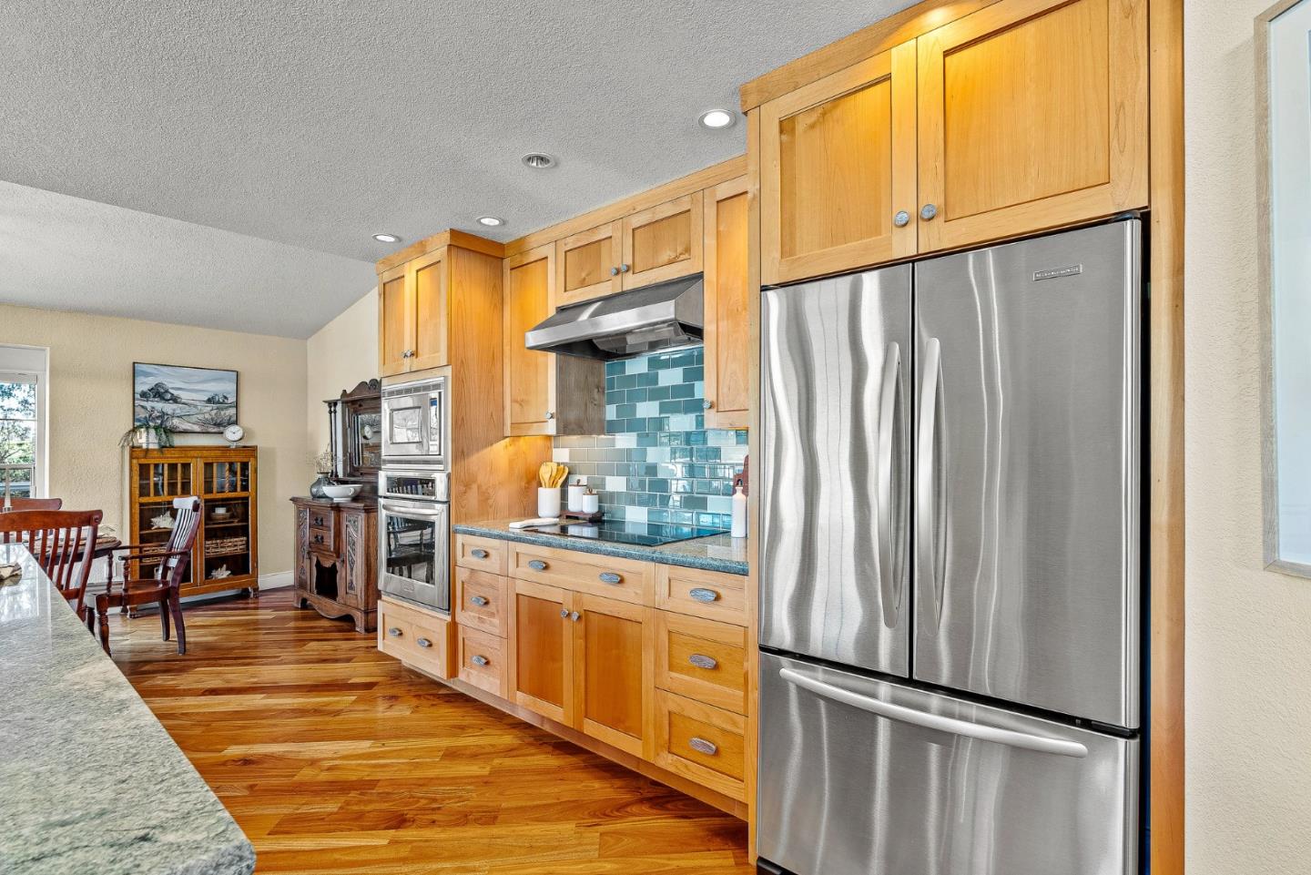 Detail Gallery Image 11 of 50 For 431 Canon Del Sol, Watsonville,  CA 95076 - 3 Beds | 3 Baths