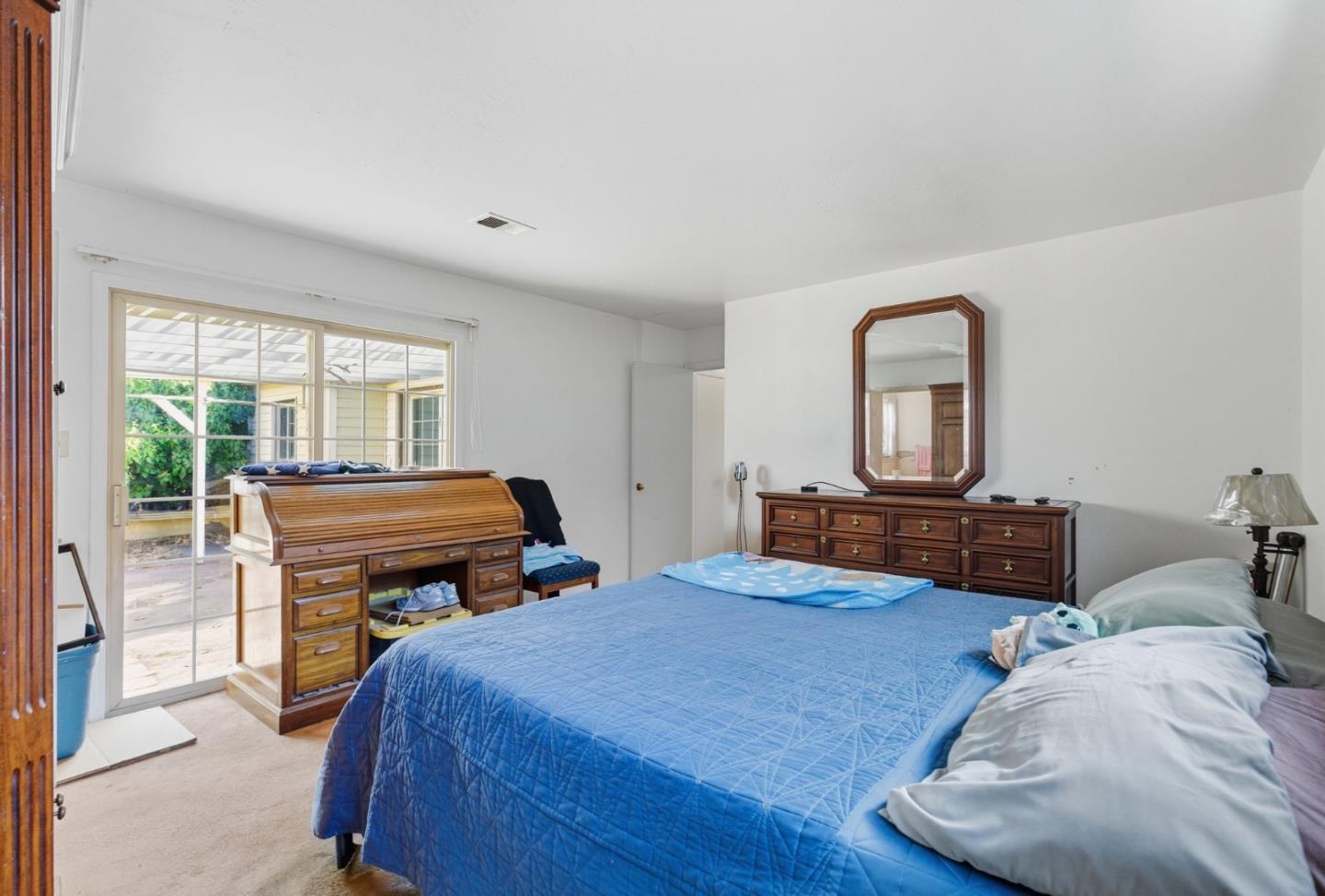Detail Gallery Image 7 of 11 For 3957 Branson Dr, San Mateo,  CA 94403 - 3 Beds | 2 Baths