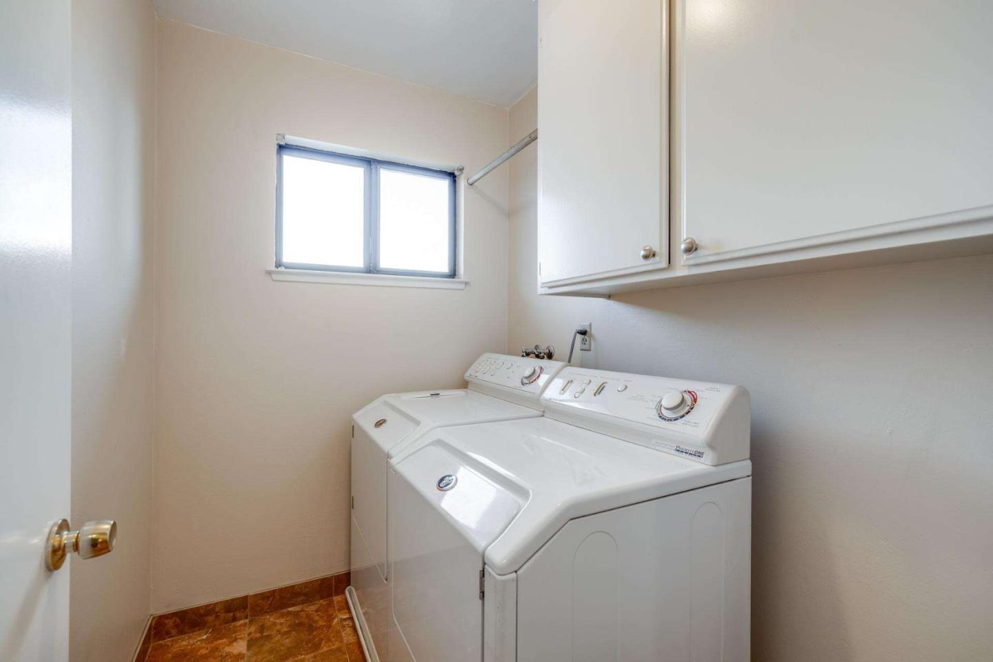 Detail Gallery Image 22 of 31 For 12091 Atrium Dr, Saratoga,  CA 95070 - 3 Beds | 2/1 Baths