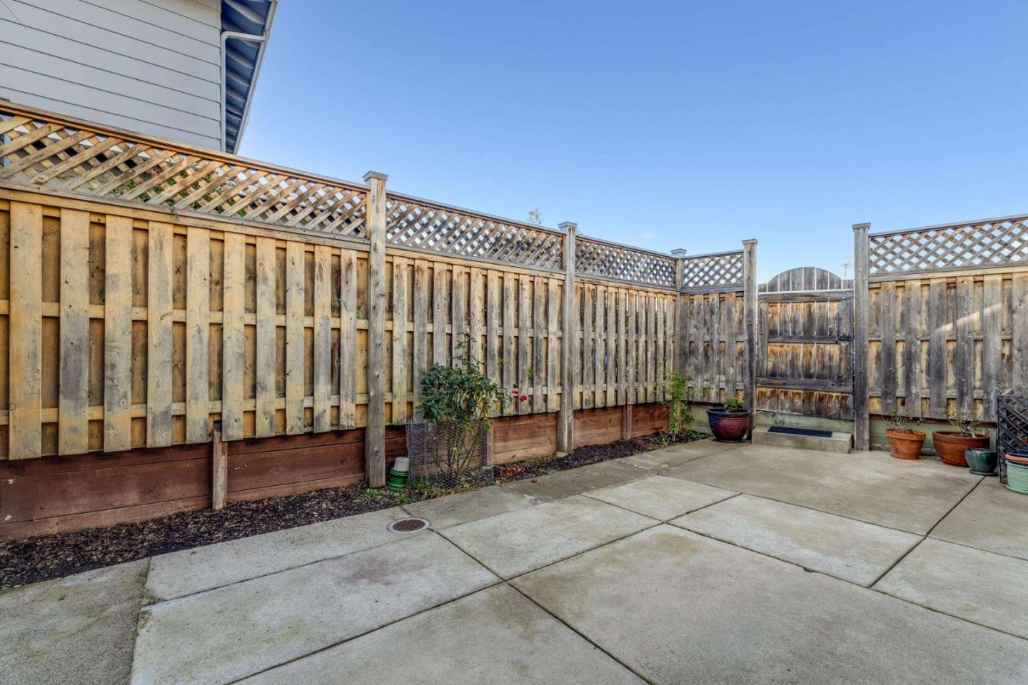 Detail Gallery Image 25 of 31 For 12091 Atrium Dr, Saratoga,  CA 95070 - 3 Beds | 2/1 Baths