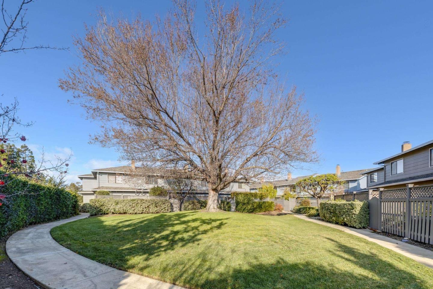 Detail Gallery Image 27 of 31 For 12091 Atrium Dr, Saratoga,  CA 95070 - 3 Beds | 2/1 Baths