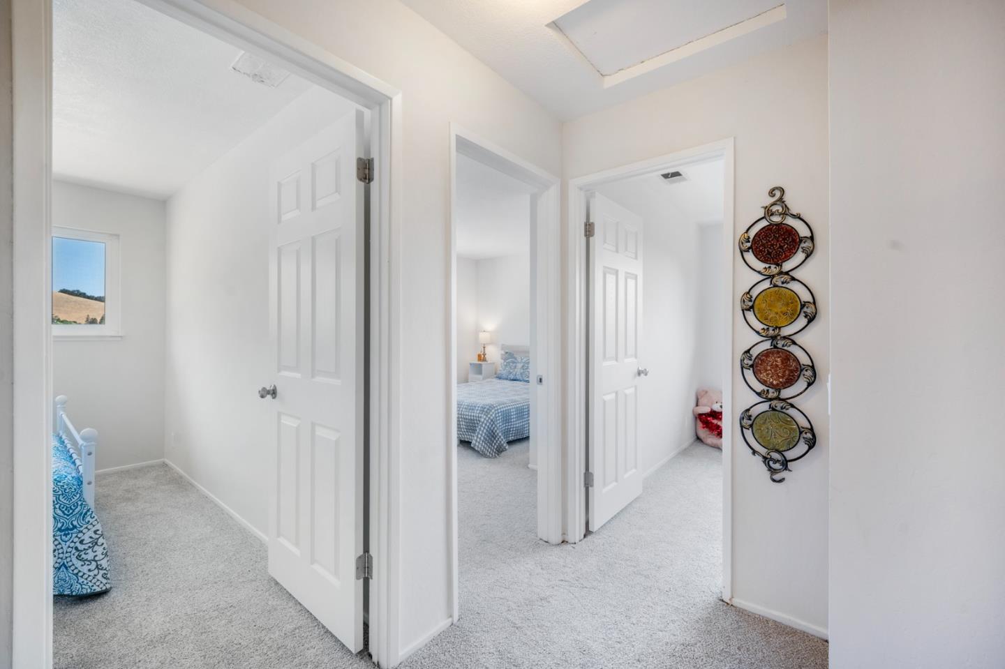 Detail Gallery Image 24 of 38 For 810 W Main Ave, Morgan Hill,  CA 95037 - 4 Beds | 2/1 Baths