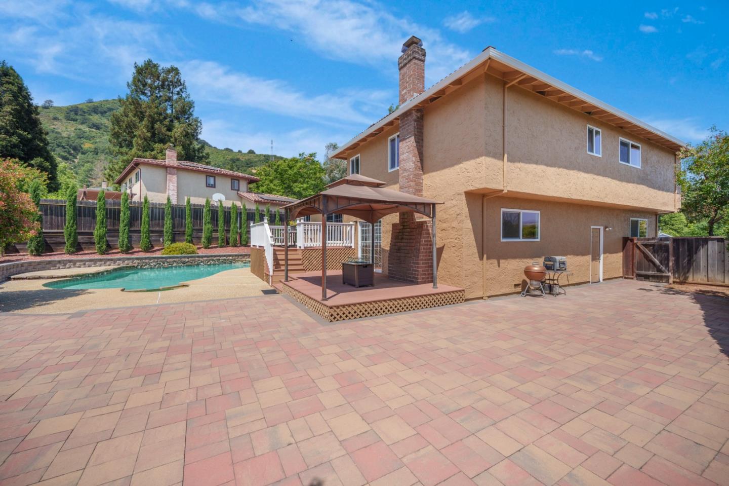 Detail Gallery Image 33 of 38 For 810 W Main Ave, Morgan Hill,  CA 95037 - 4 Beds | 2/1 Baths