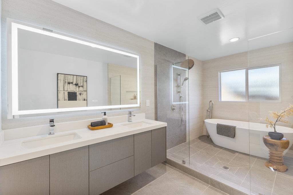 Detail Gallery Image 35 of 50 For 331 Trenton Way, Menlo Park,  CA 94025 - 4 Beds | 3 Baths