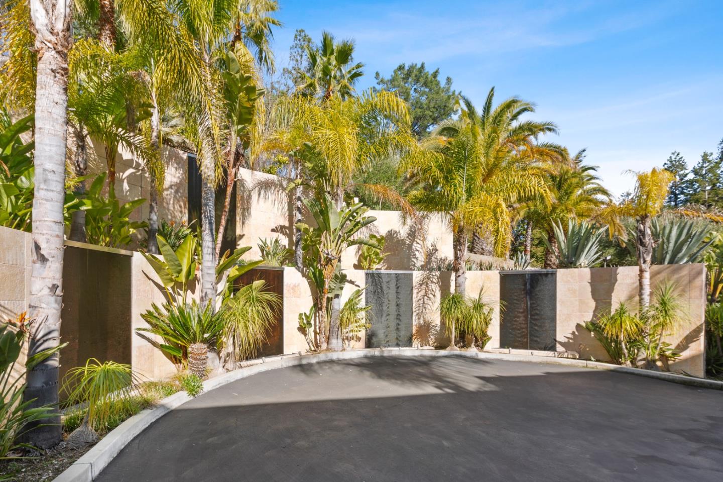 Detail Gallery Image 9 of 53 For Address Not Disclosed, Los Altos Hills,  CA 94022 - 8 Beds | 9/2 Baths