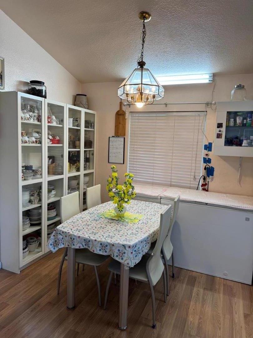 Detail Gallery Image 12 of 20 For 28845 La Corona St #28845,  Hayward,  CA 94544 - 3 Beds | 2 Baths