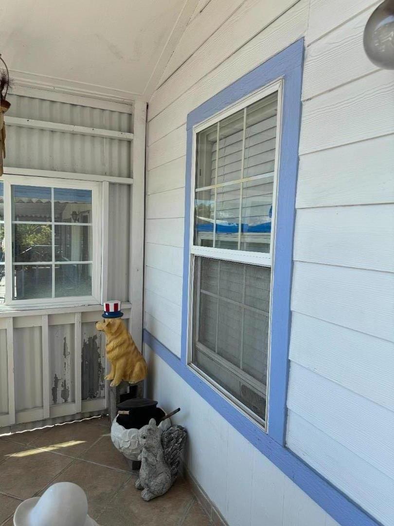 Detail Gallery Image 5 of 20 For 28845 La Corona St #28845,  Hayward,  CA 94544 - 3 Beds | 2 Baths