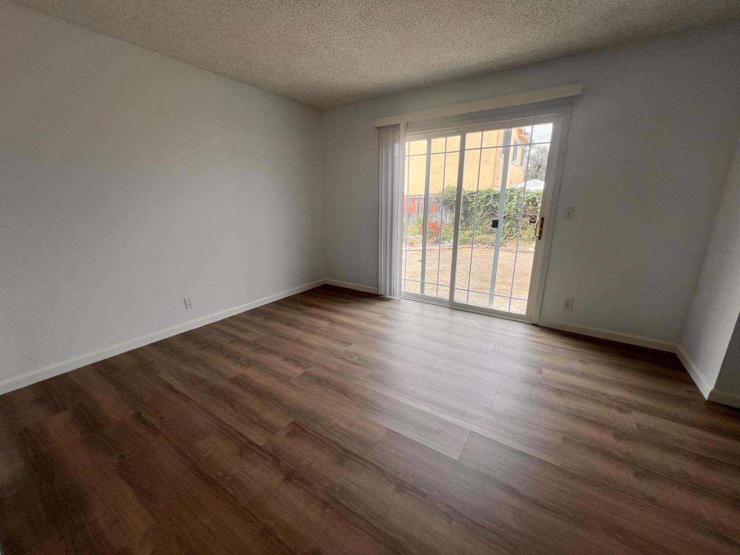 Detail Gallery Image 22 of 26 For 3255 Pomeroy Ave, San Jose,  CA 95121 - 3 Beds | 2 Baths