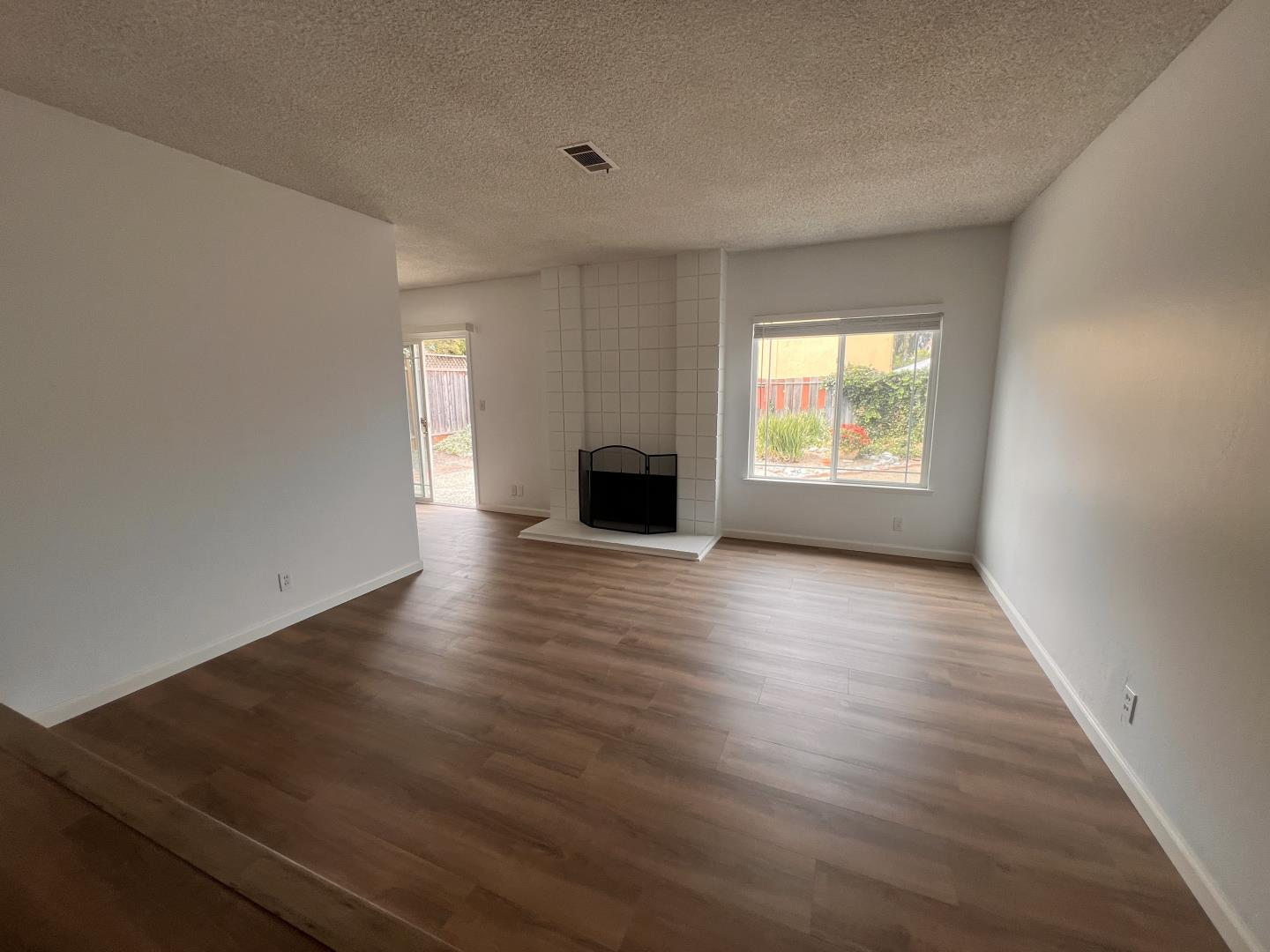 Detail Gallery Image 26 of 26 For 3255 Pomeroy Ave, San Jose,  CA 95121 - 3 Beds | 2 Baths