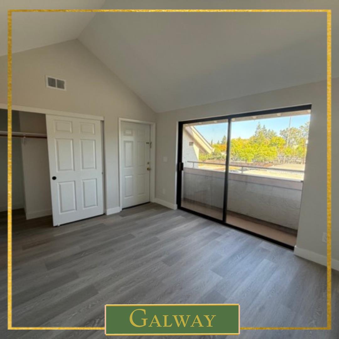 Detail Gallery Image 24 of 26 For 3073 Middlefield #203,  Palo Alto,  CA 94306 - 3 Beds | 3 Baths