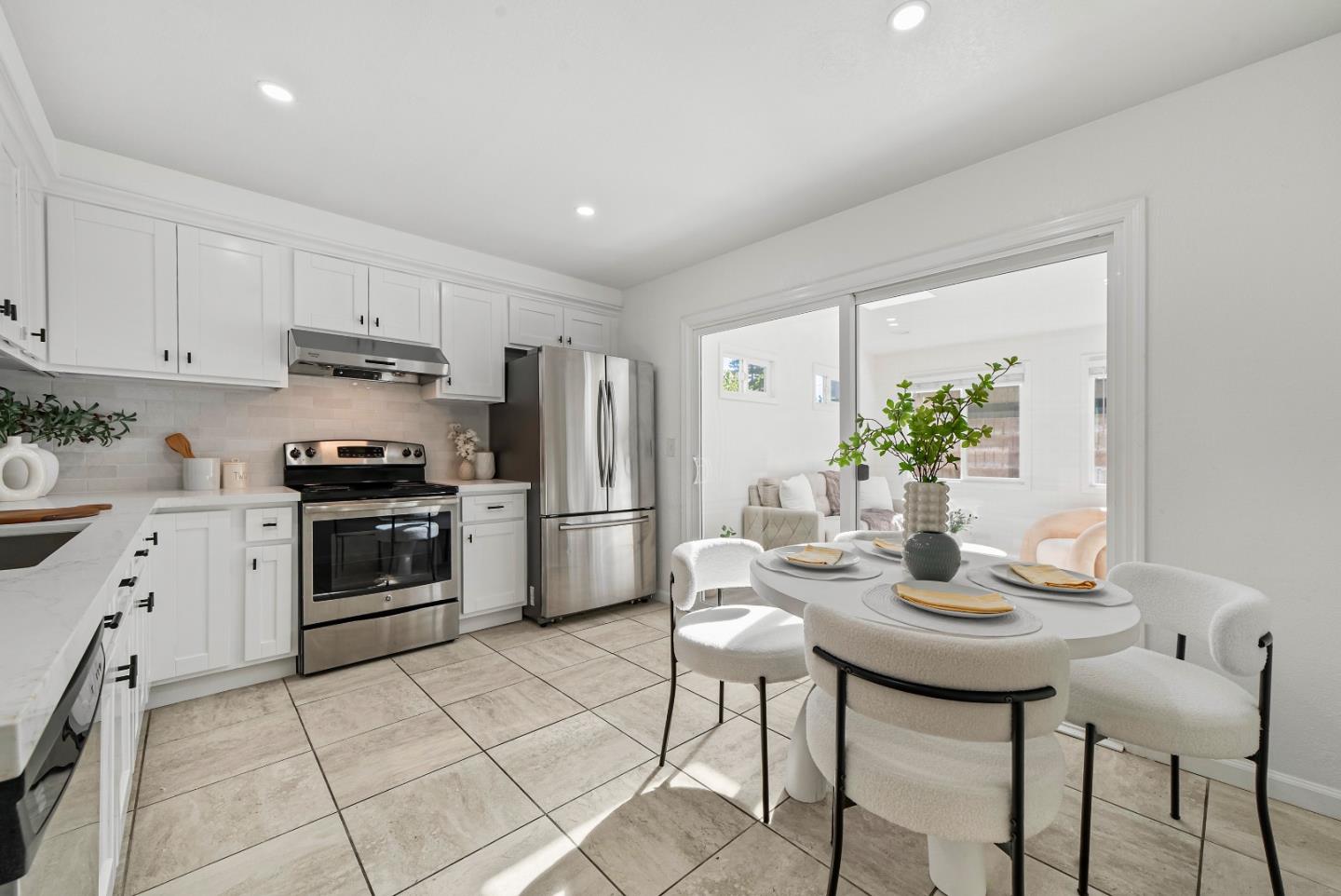 Detail Gallery Image 12 of 37 For 38099 Miller Pl, Fremont,  CA 94536 - 3 Beds | 2 Baths