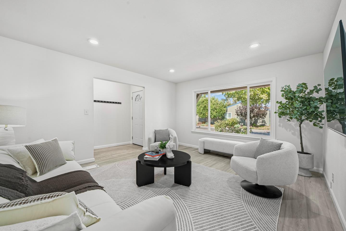 Detail Gallery Image 4 of 37 For 38099 Miller Pl, Fremont,  CA 94536 - 3 Beds | 2 Baths
