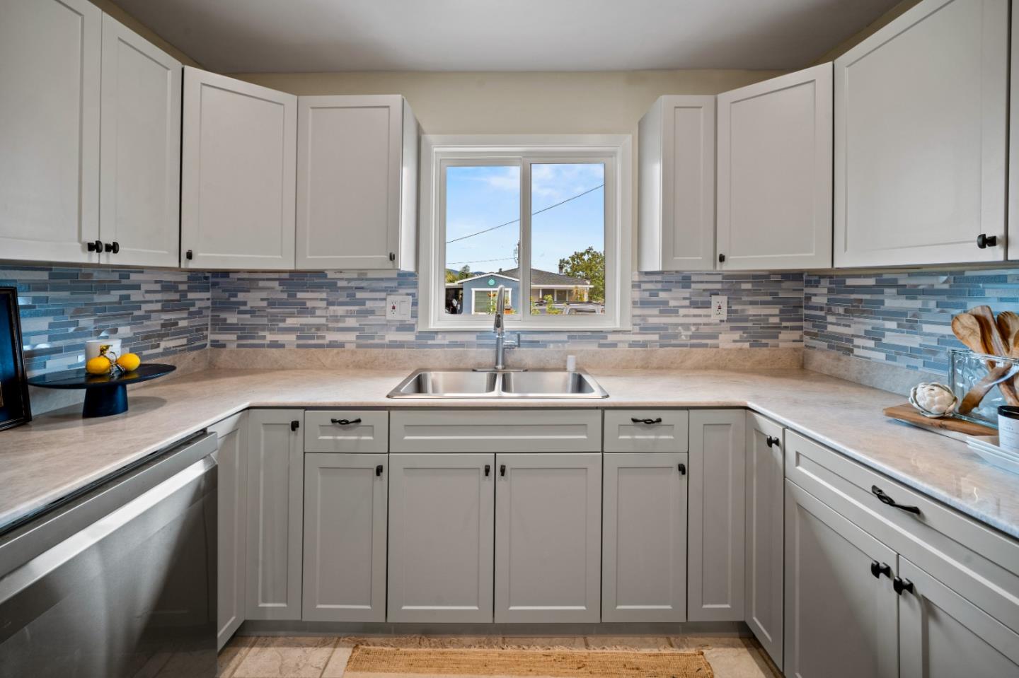 Detail Gallery Image 24 of 28 For 1524 Luxton St, Seaside,  CA 93955 - 2 Beds | 1 Baths