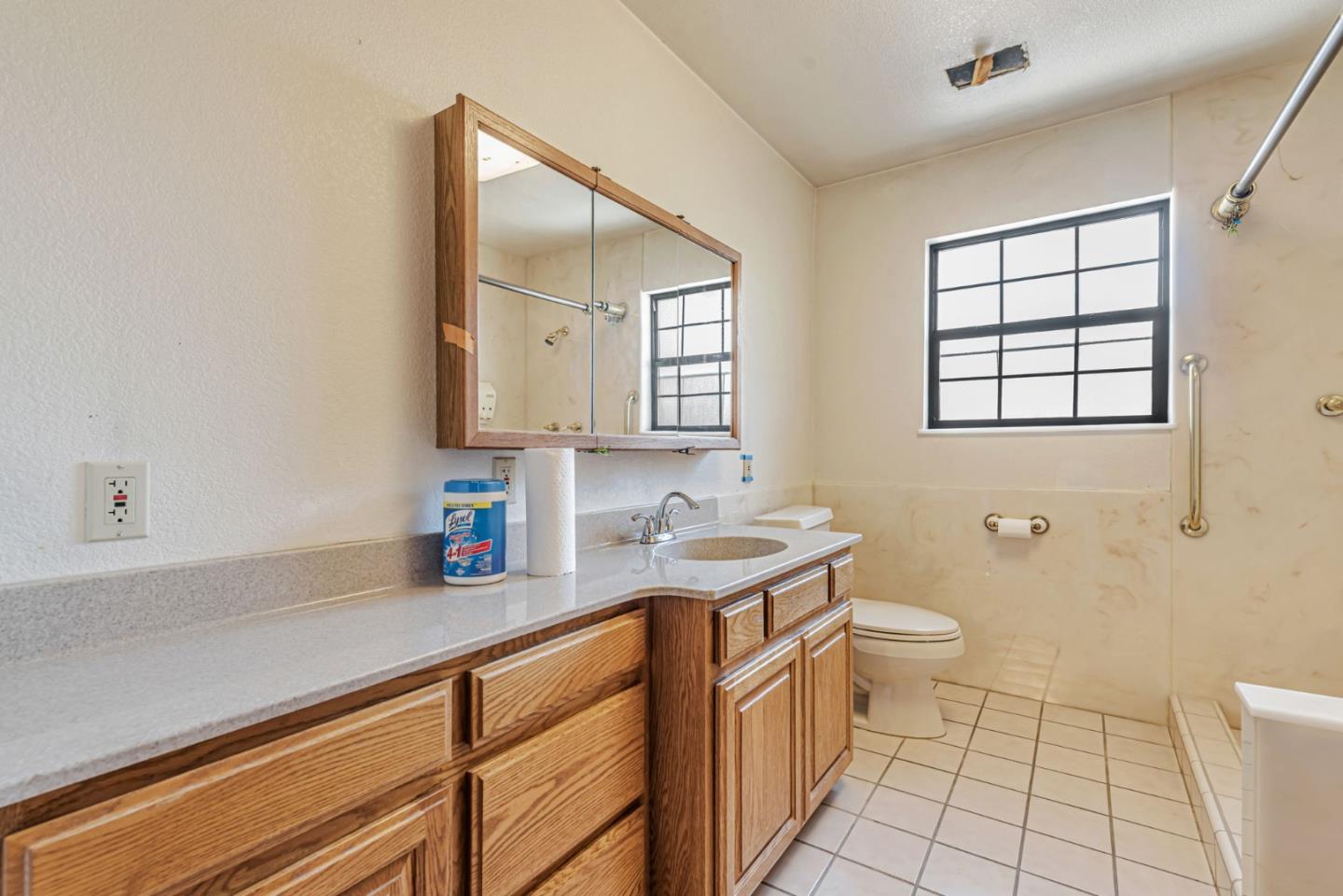 Detail Gallery Image 20 of 28 For 1545 Pomeroy Ave, Santa Clara,  CA 95051 - 3 Beds | 1/1 Baths