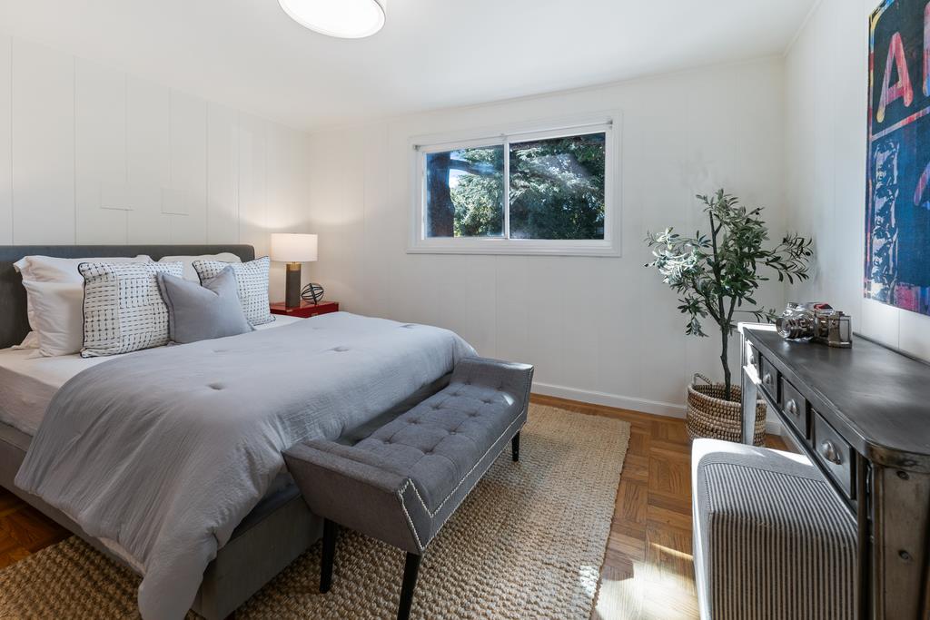 Detail Gallery Image 19 of 26 For 2590 Webster St, Palo Alto,  CA 94301 - 4 Beds | 2 Baths