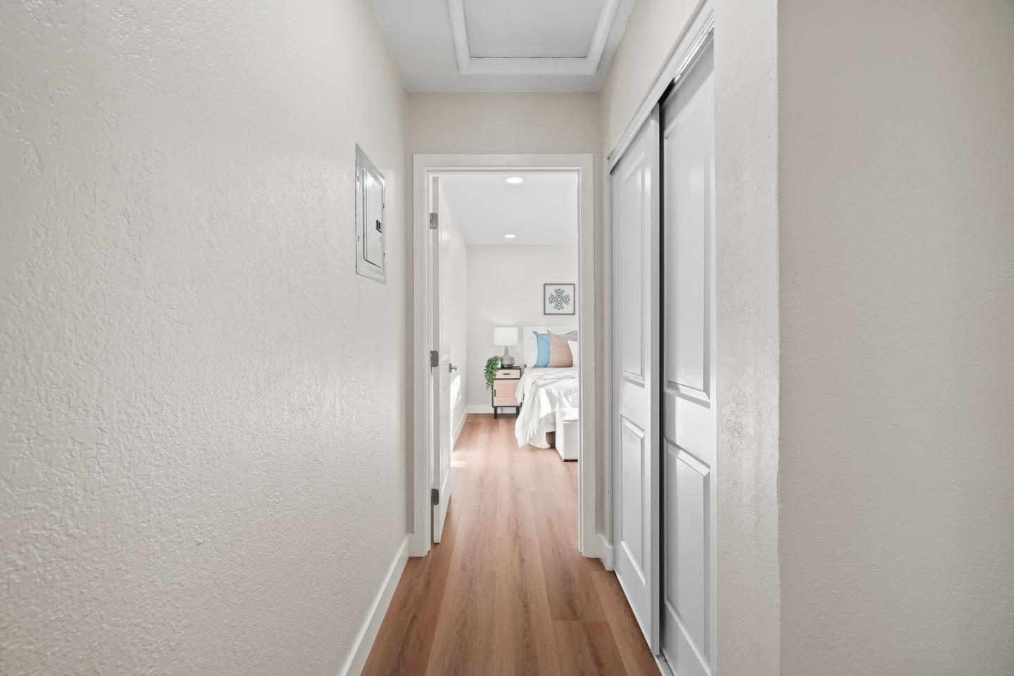 Detail Gallery Image 16 of 30 For 159 Jasmine Way, East Palo Alto,  CA 94303 - 3 Beds | 2 Baths